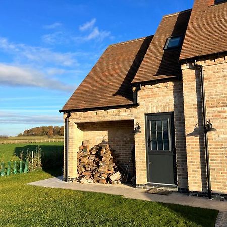 The Hayloft Apartment Sudbrooke Bagian luar foto