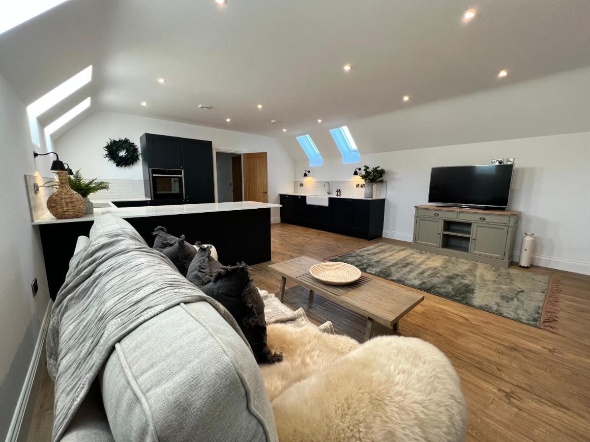 The Hayloft Apartment Sudbrooke Bagian luar foto